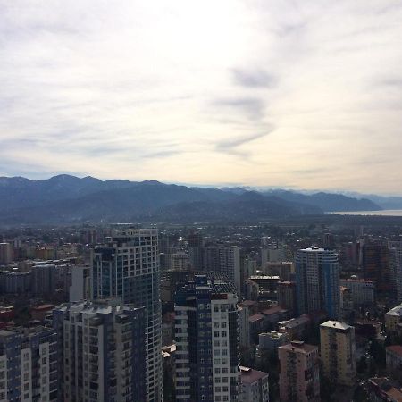 Orbi Сity Sunny Apartments High Floor Batumi Esterno foto